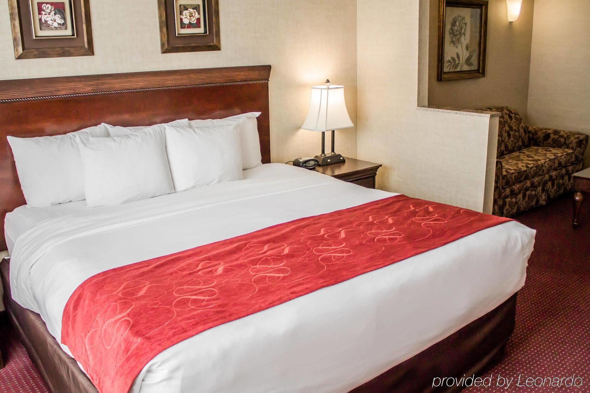 Comfort Suites Lake George - Queensbury ภายนอก รูปภาพ